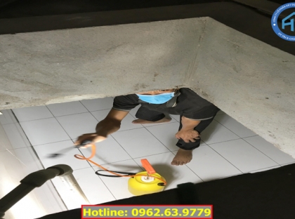 Thau rửa bể nước ngầm tại Ba Đình