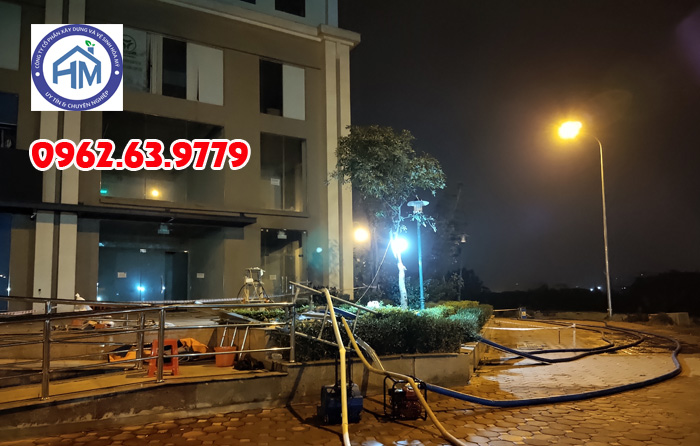 thau rửa bể nước ngầm chung cư