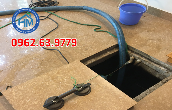 Vệ sinh bể nước ngầm nhà riêng